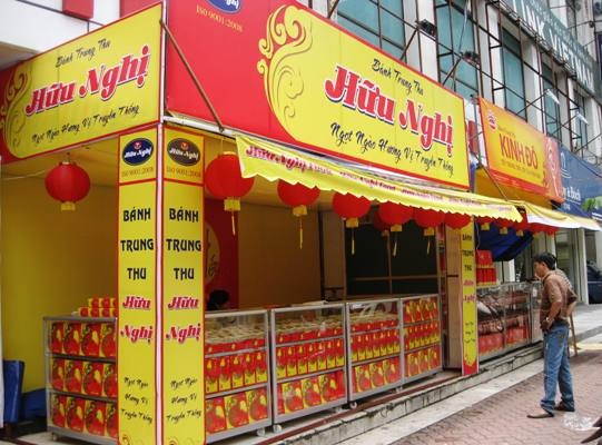 Bánh trung thu giá "khủng" không dùng để ăn? ảnh 2